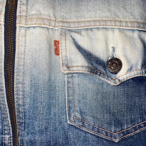 LEVI’S Rare Two Tone Dark Light Denim Zip-Up Jacket Size Girls L/ Women S - Picture 3 of 11